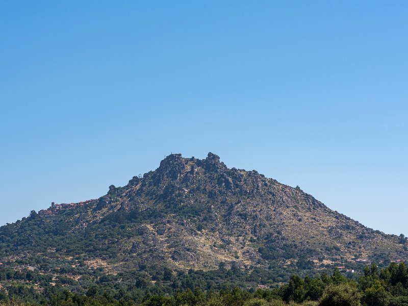 Montes-ilha de Monsanto